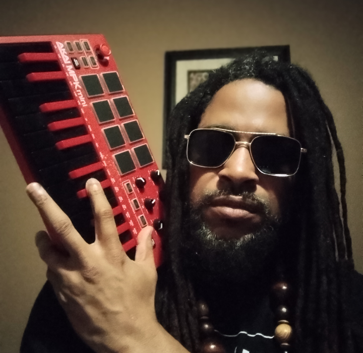 Jamon Yisrael, professionally known as Truebeatz, is a rising force in the R&B production scene. Born Jamon Turner in Cincinnati, Ohio, in 1979, his journey into music began in an unexpected way. In 2004, he discovered his passion for beat-making using a Sony PlayStation and the classic music creation games EJay Club World and Music Maker.