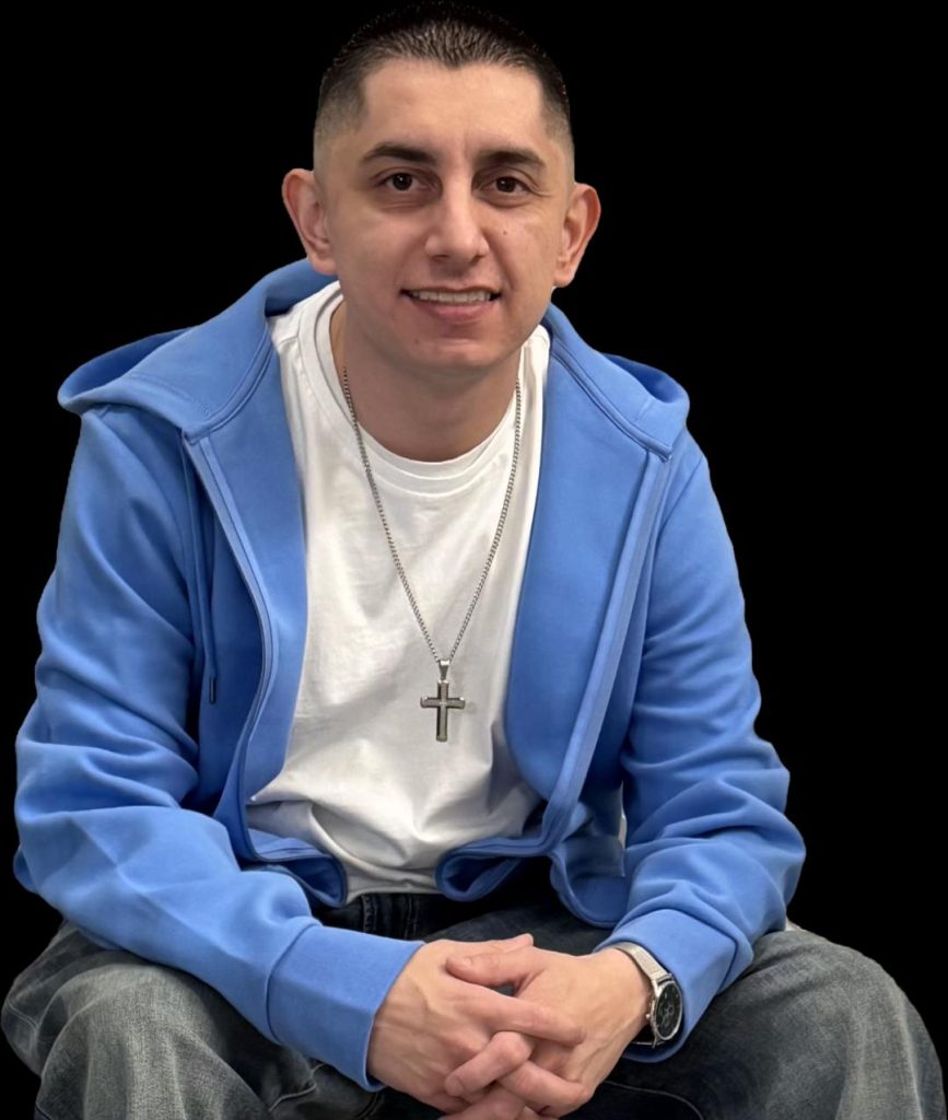 https://pophustlers.com/