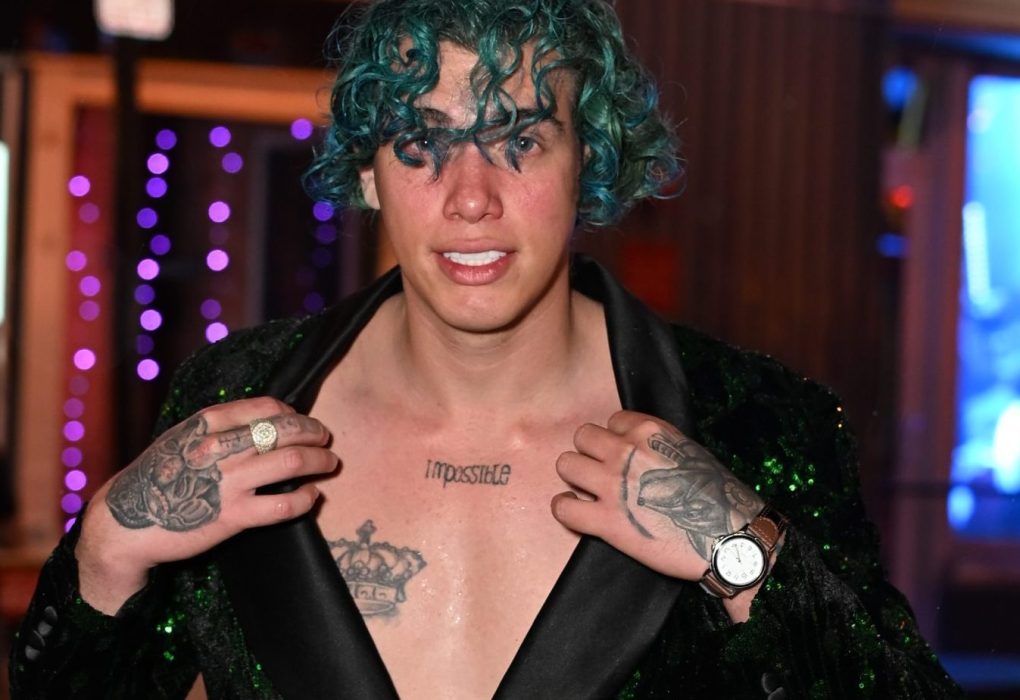 Cuban model Jonathan Denis Labanino Gallinat builds a powerful fashion career through discipline, branding, and creative growth.